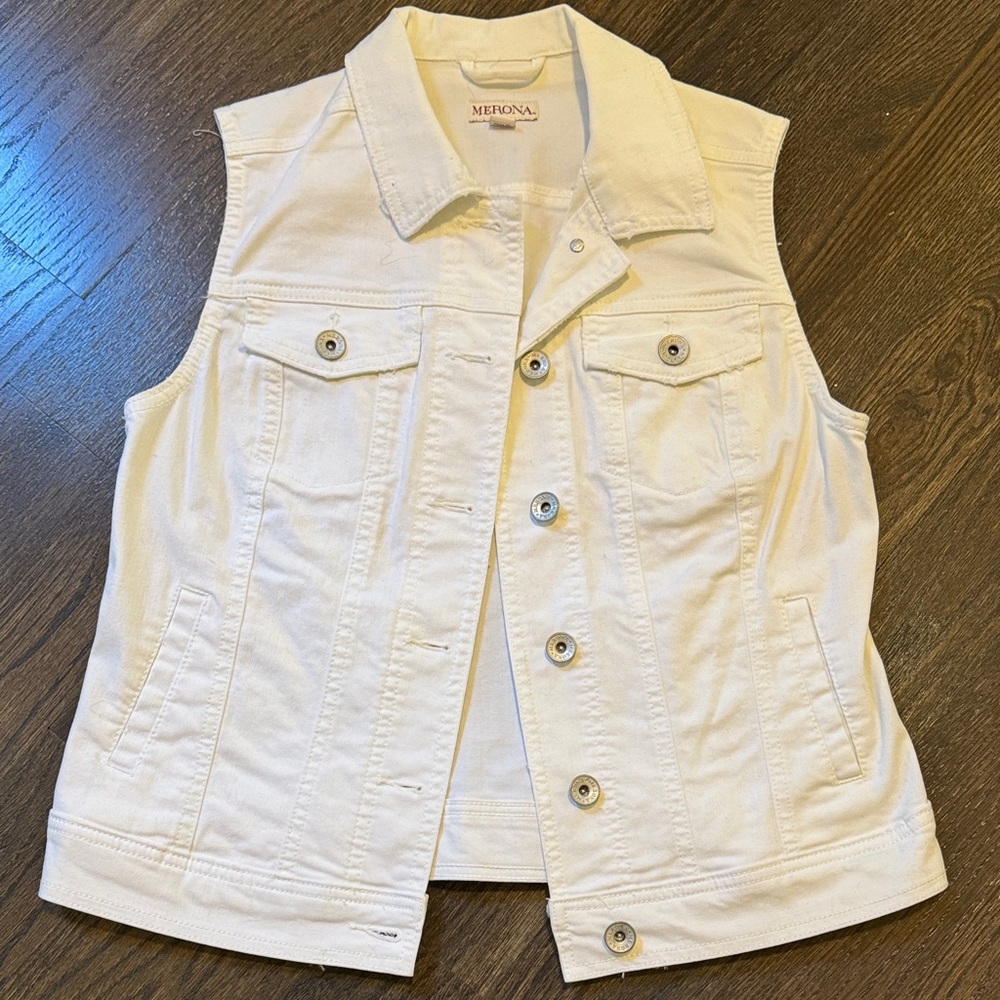 Merona White Sleeveless Denim Jacket